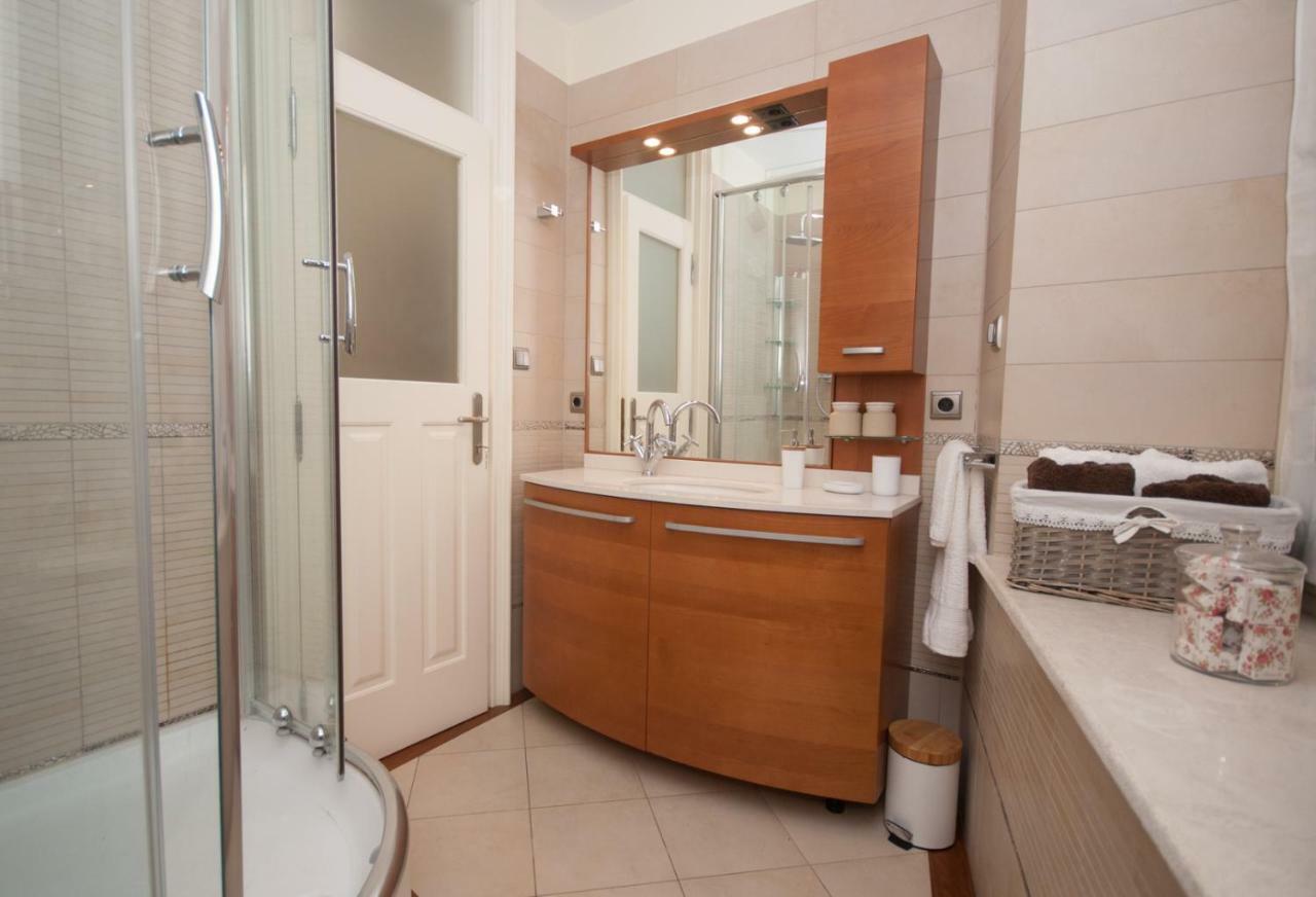 Stone Pearl Heritage Luxury Suite Split Luaran gambar